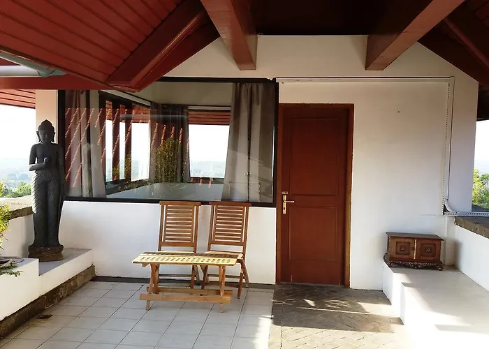 Unique Spacious Luxury Villa *