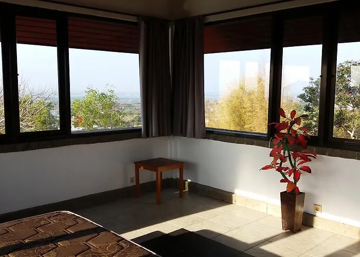 Unique Spacious Luxury *