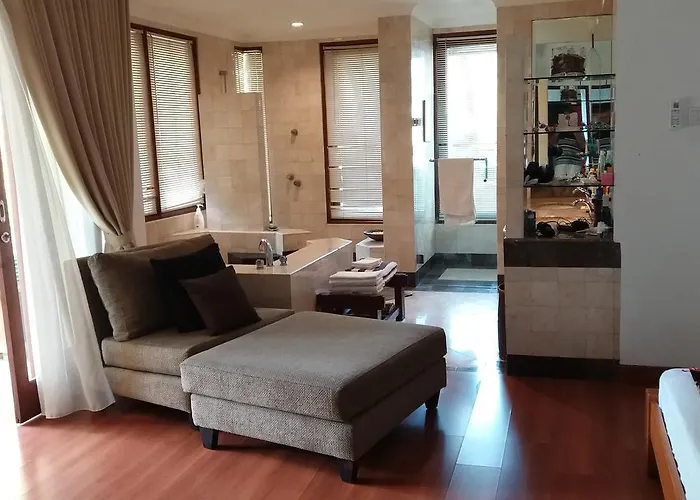 Unique Spacious Luxury